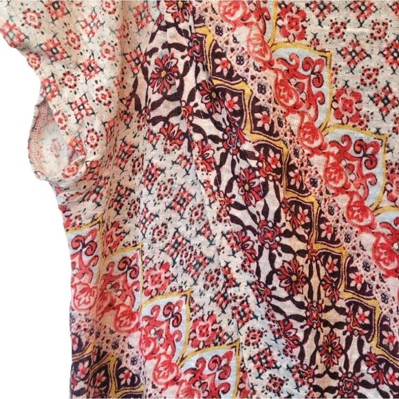 Sundance 100% Linen Floral Boho Front Slit Blouse - Picture 4 of 5